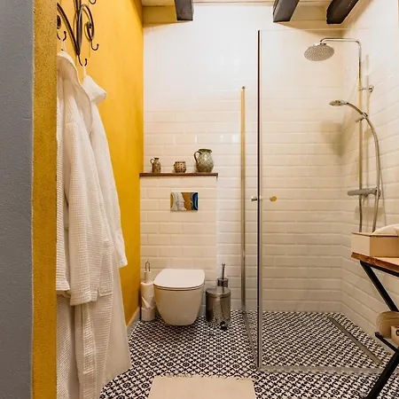 Guest house Anna Draga Colun